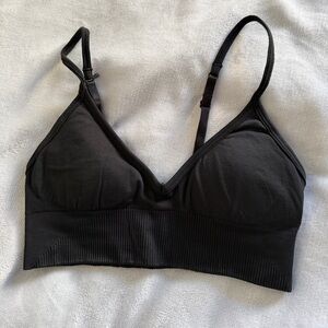 Lululemon Ebb to Street Bra Light Support Black Size 4